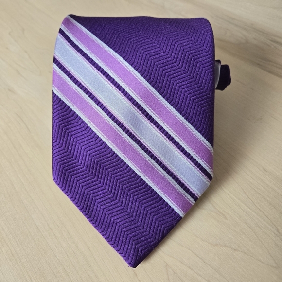 🇫🇷DIOR Vintage Purple and Lavender Striped Tie - Picture 3 of 7